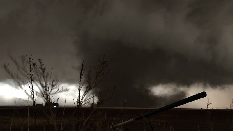 Tornado al norte de Morton en Enochs, TX el 23 de mayo de 2022.