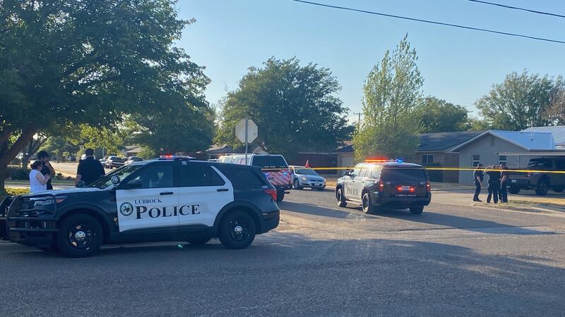 La Unidad Metropolitana de Delitos Especiales de la Policía de Lubbock está investigando un...